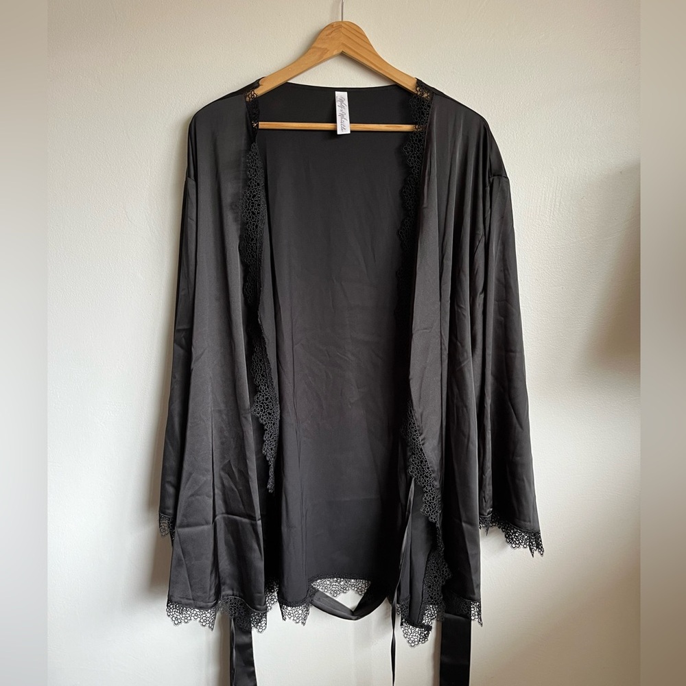 Silk night shirt